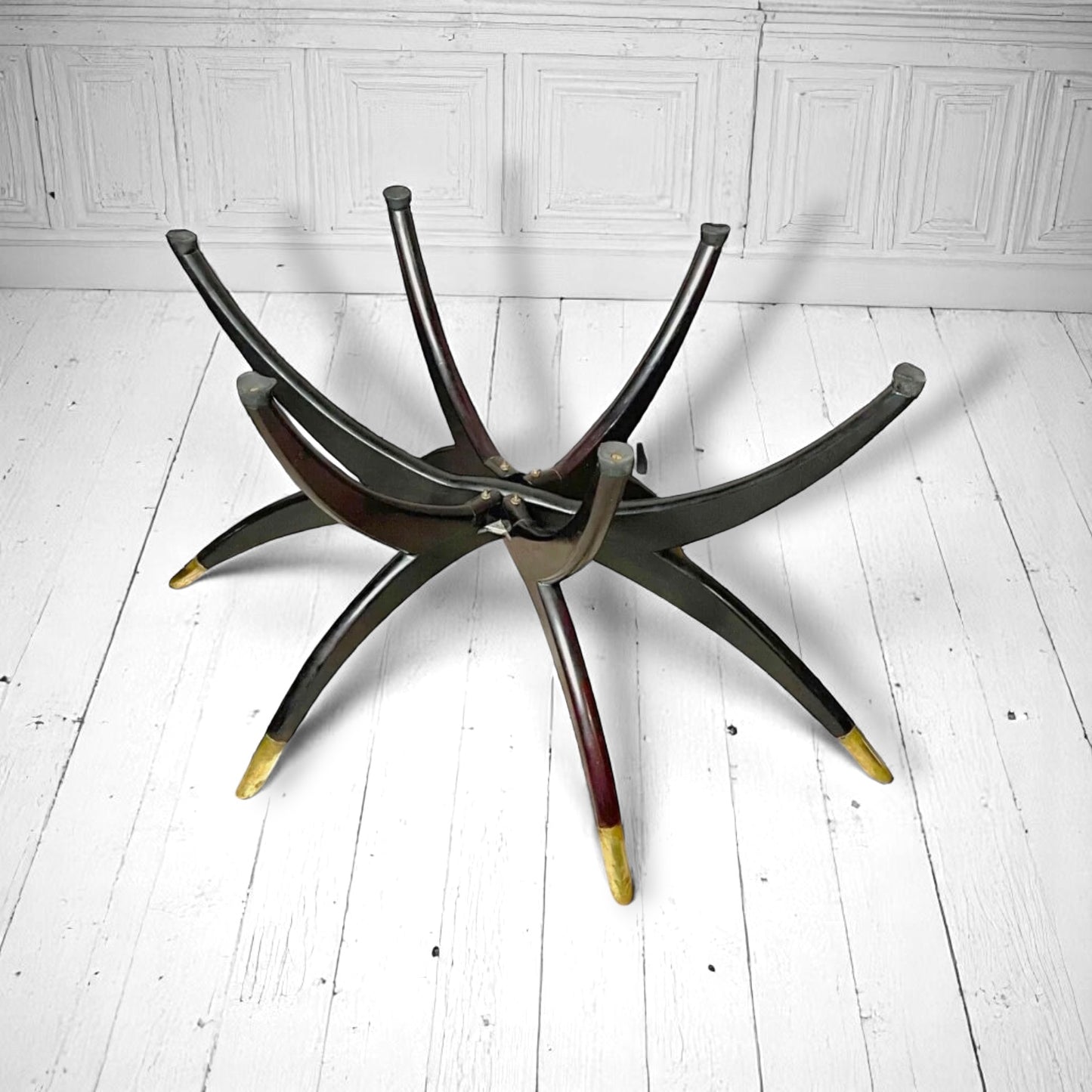 Mid Century Spider Leg Rare "Oval" Brass Folding Tray Table Hong Kong
