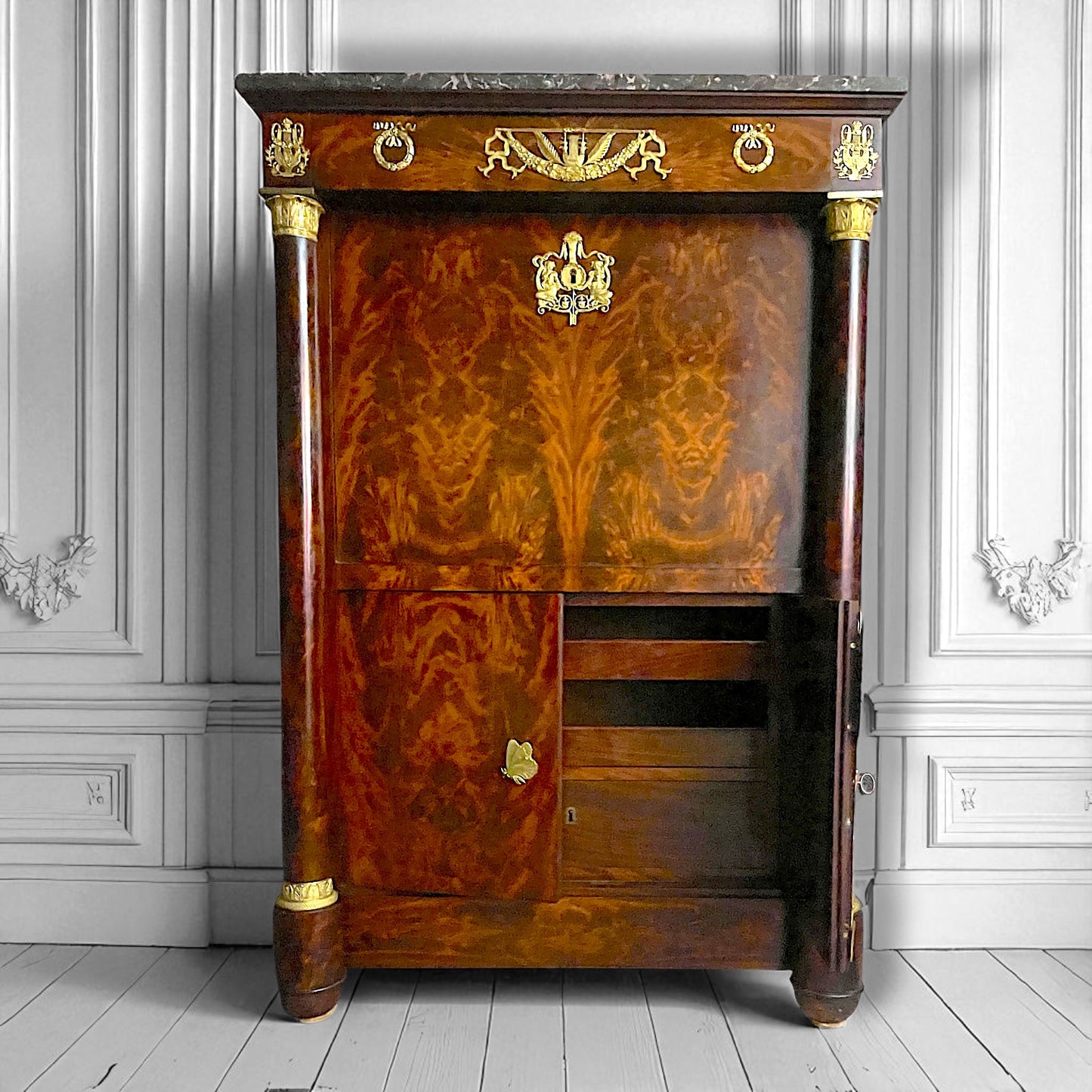 French Empire Secrétaire à Abattant, c.1805–1815 Attributed to the circle of Jacob-Desmalter.