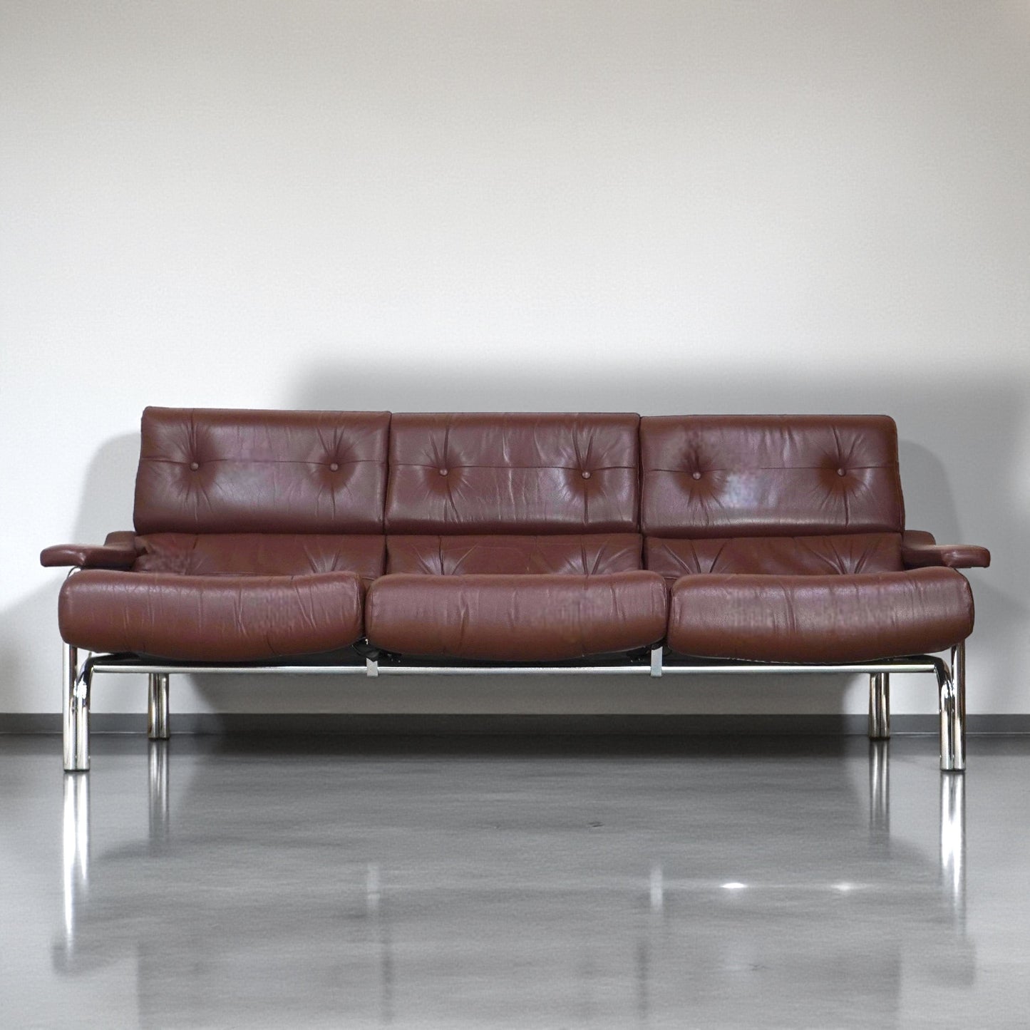 Pieff Tim Bates Alpha 3 Seater Leather Oxblood Sofa Chrome Frame 1970s