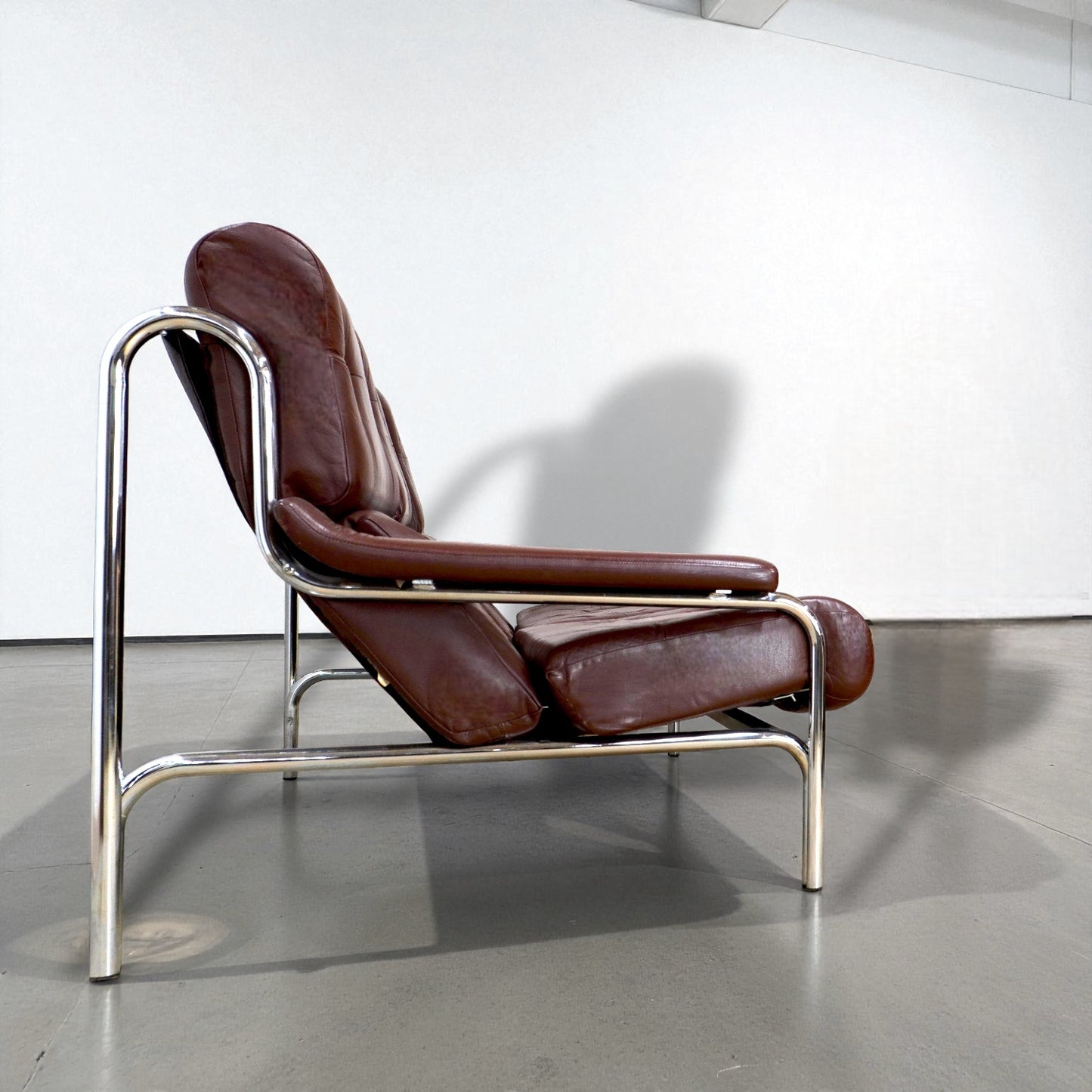 Pieff Tim Bates Alpha 3 Seater Leather Oxblood Sofa Chrome Frame 1970s