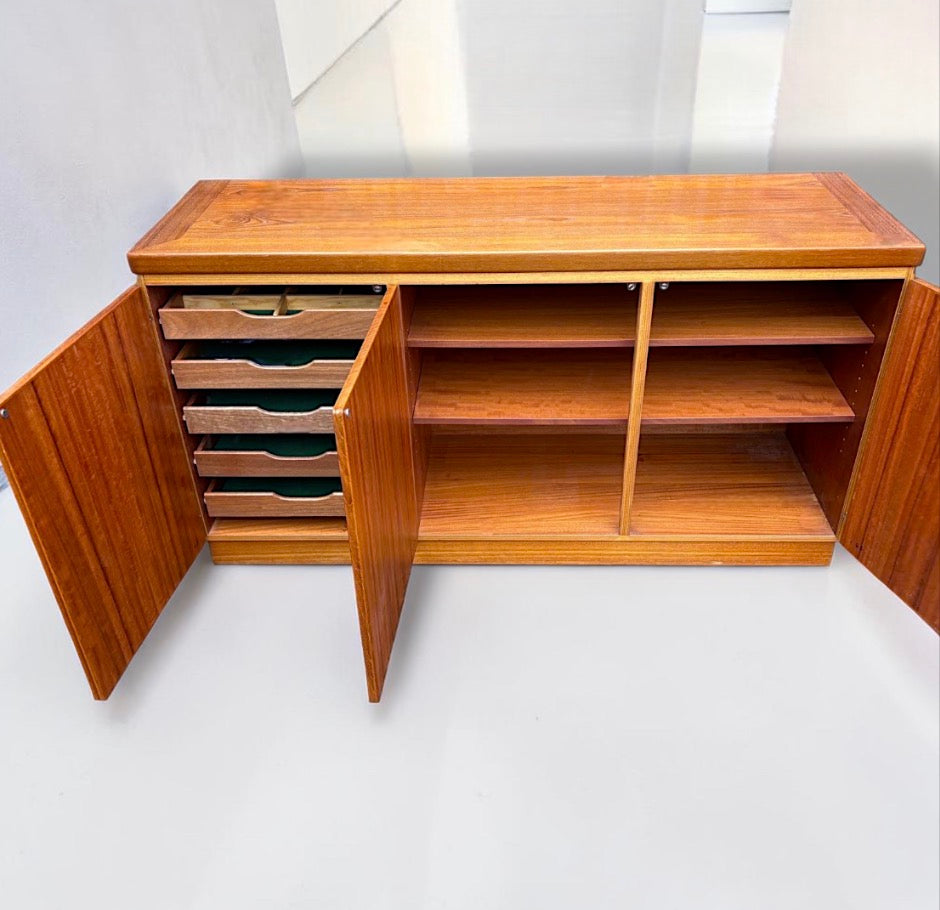 Danish Mid Century Modern Teak Sideboard by Skovby Møbelfabrik, Denmark, c1970