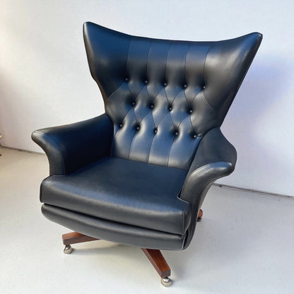 G Plan 6250 “Blofeld” Chair &amp; 6251 Footstool original 1960s production.