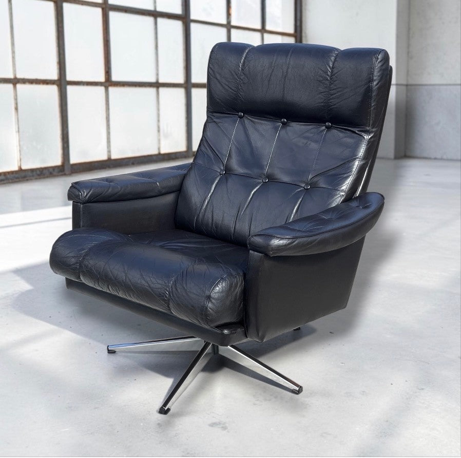 Mid Century Danish H.W. Klein Bramin Black Leather Swivel Lounge Chair Attributed 1970s