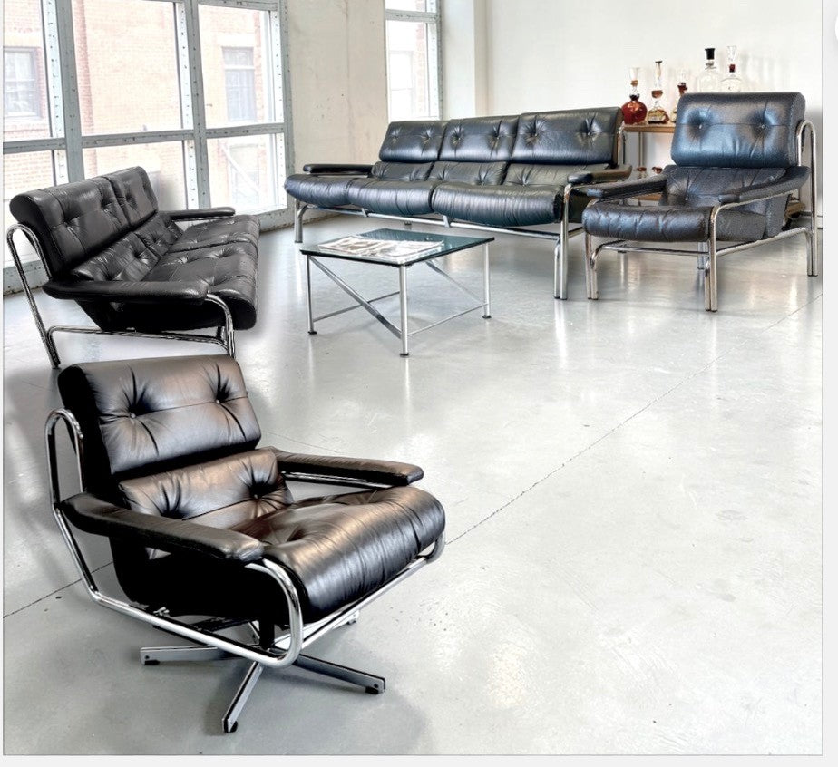 1970s Pieff Alpha lounge suite in original black leather with polished chrome frames, attributed to Tim Bates.