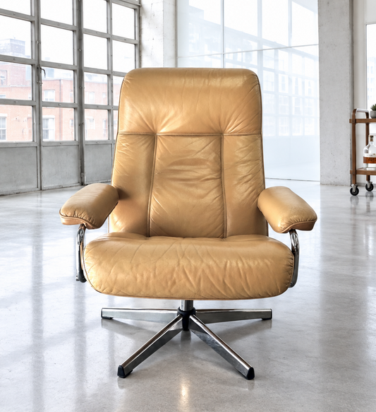 Skoghaug Model N Norwegian Cognac Leather Recliner Swivel Chair 1970